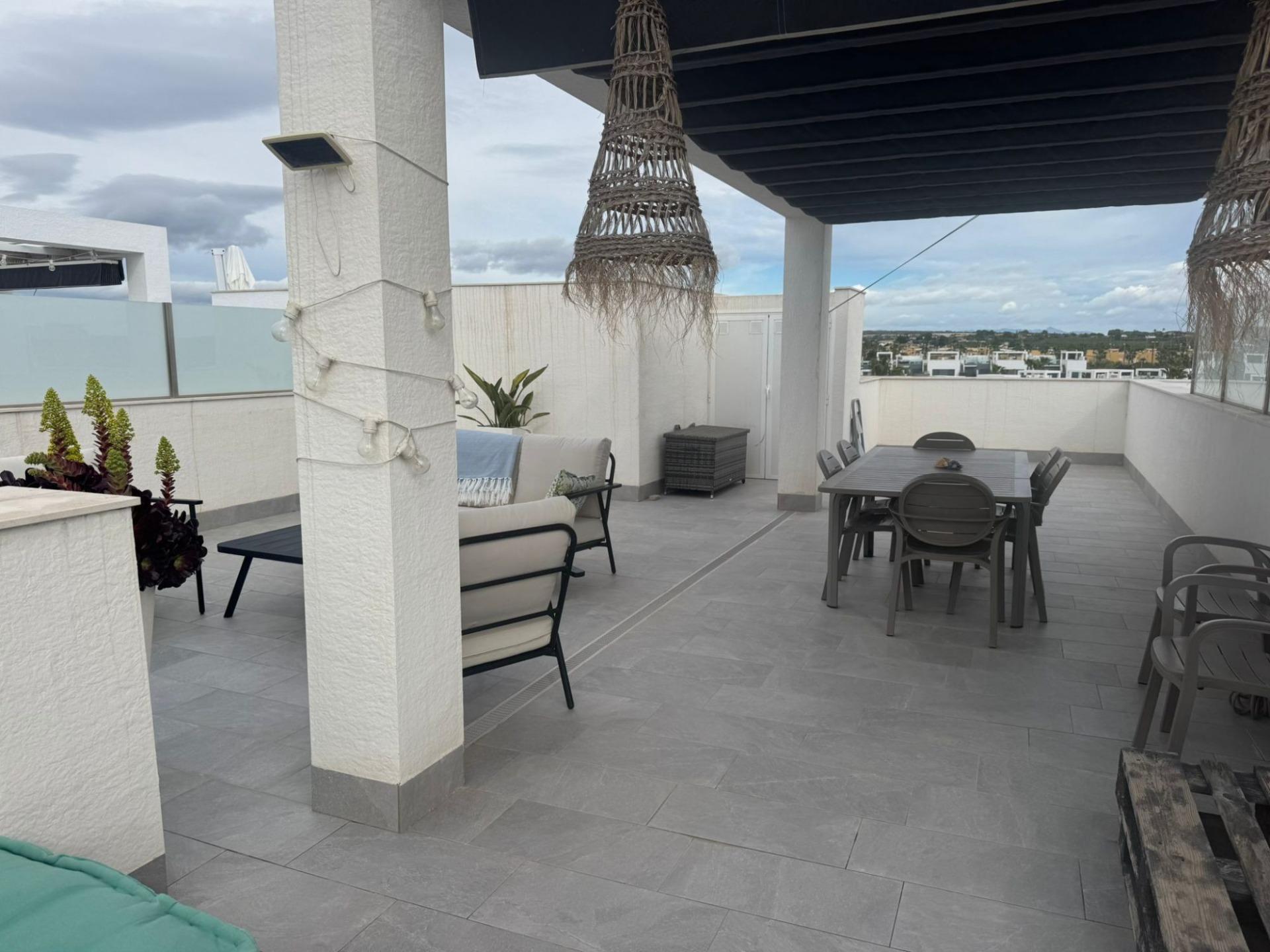 Exterior view in bungalow for sale in Guardamar del Segura