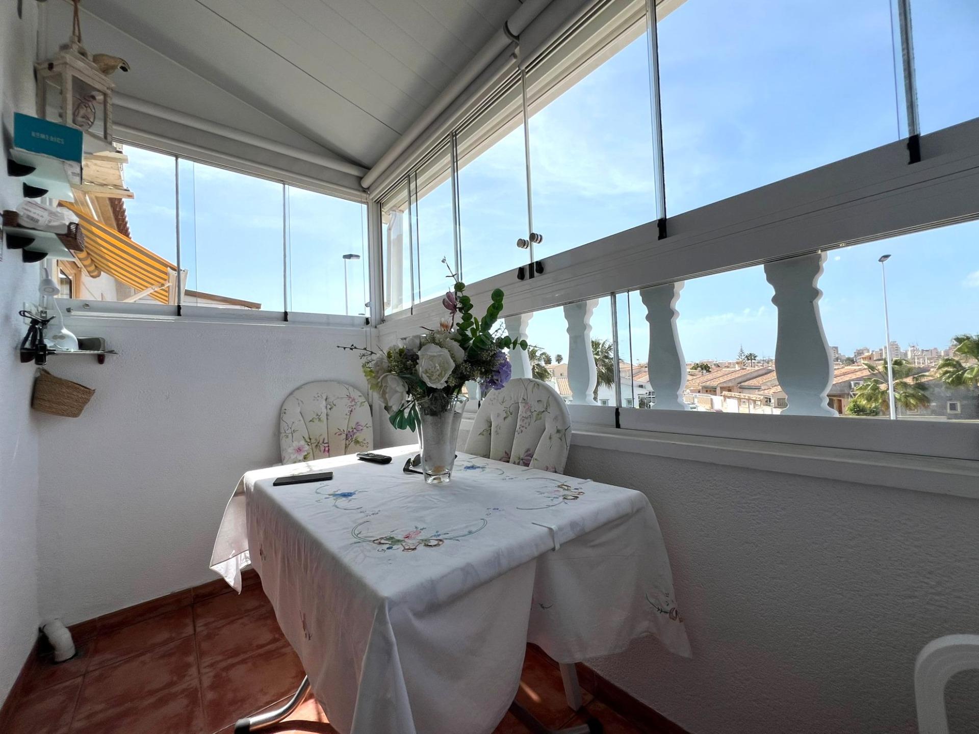 Master bedroom in bungalow for sale in Torrevieja