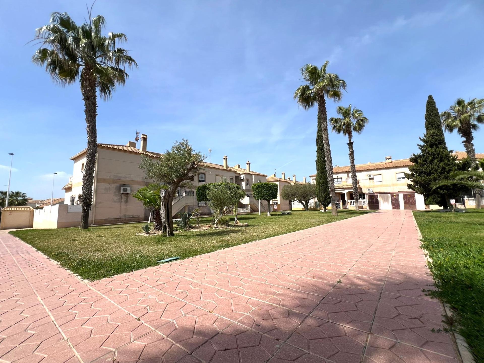 Bedroom in bungalow for sale in Torrevieja