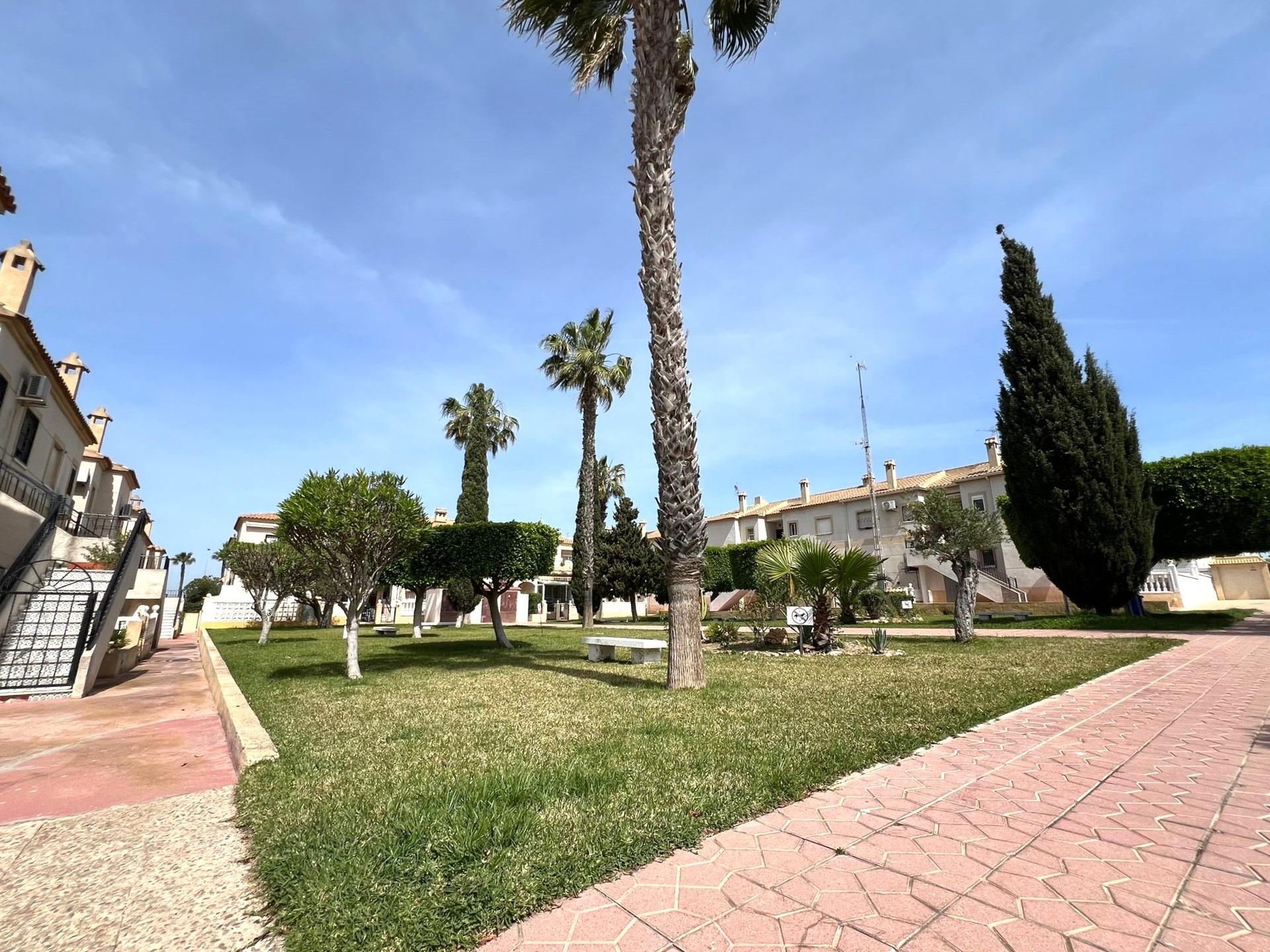 Exterior view in bungalow for sale in Torrevieja