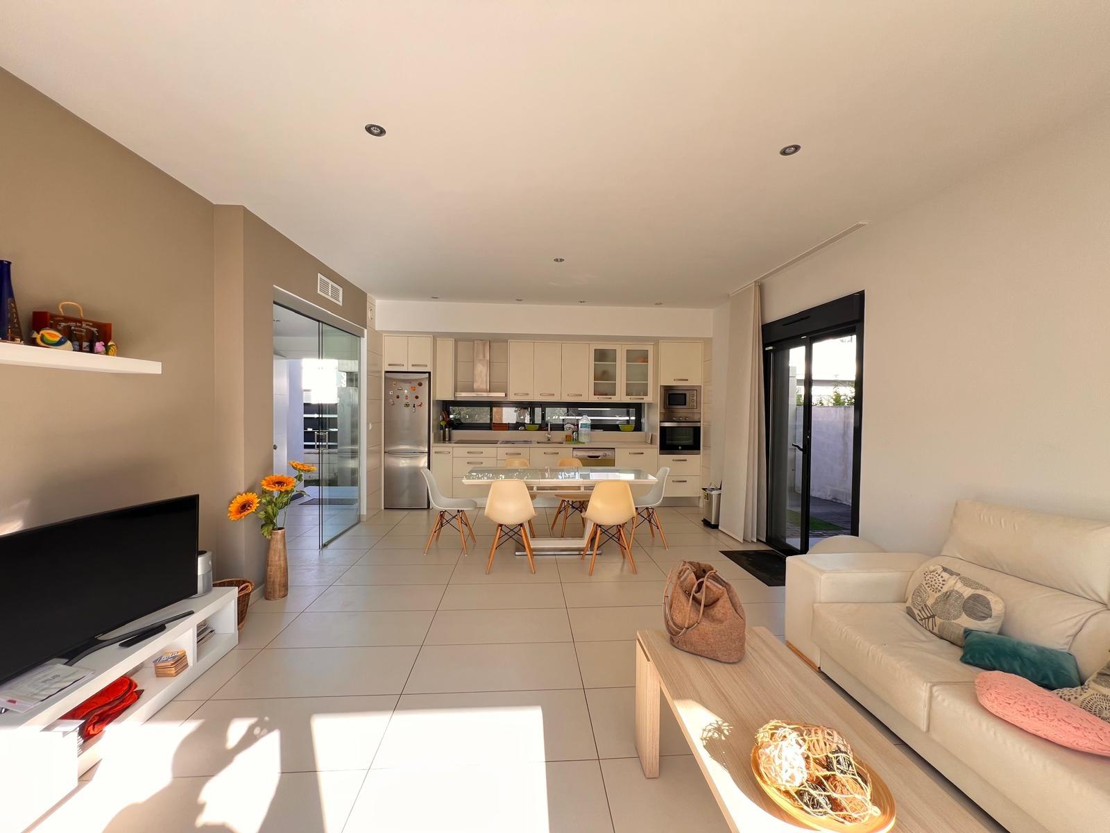 Exterior view in villa for sale in Orihuela Costa