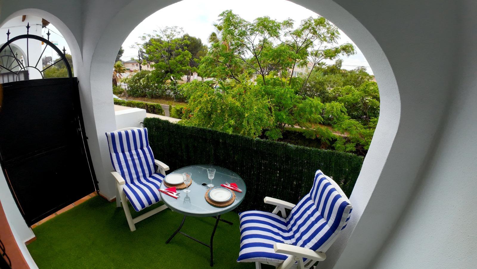 Garden in bungalow for sale in Torrevieja