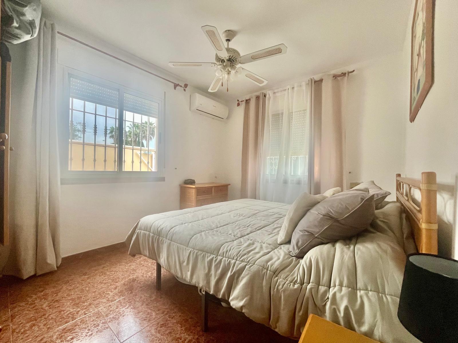 Dining area in bungalow for sale in Torrevieja