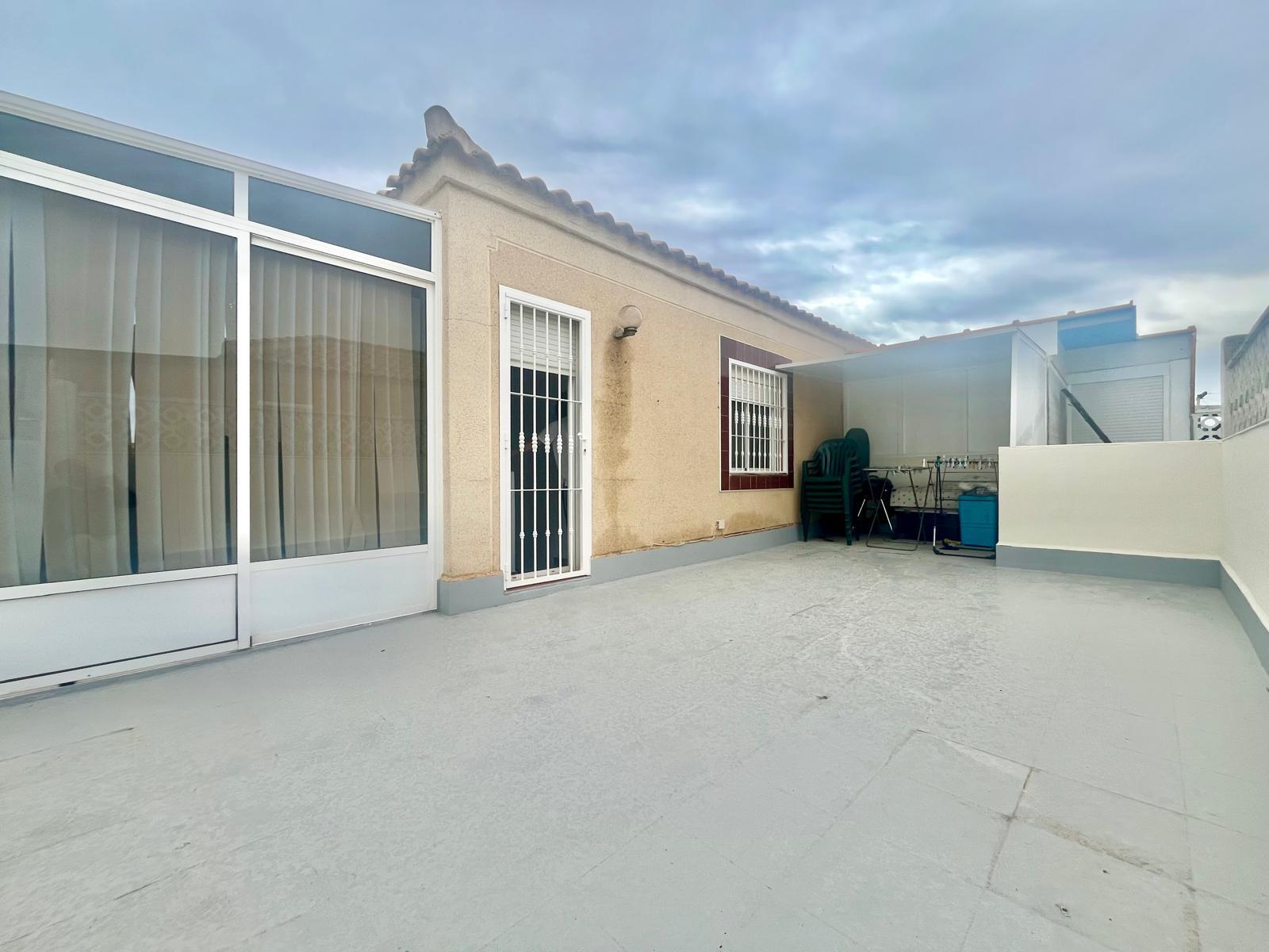 Exterior view in bungalow for sale in Torrevieja