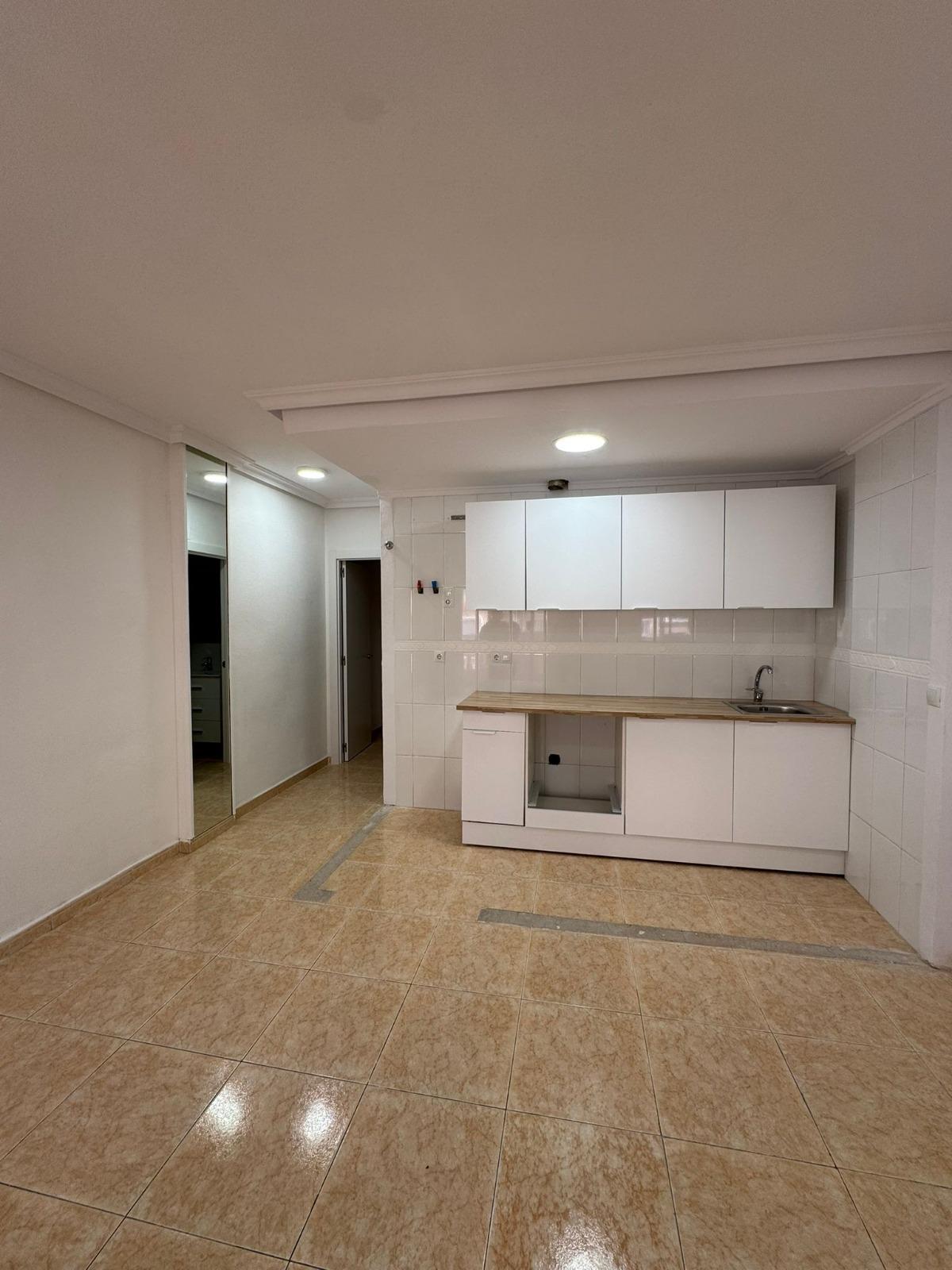 Dining area in apartment for sale in Torrevieja