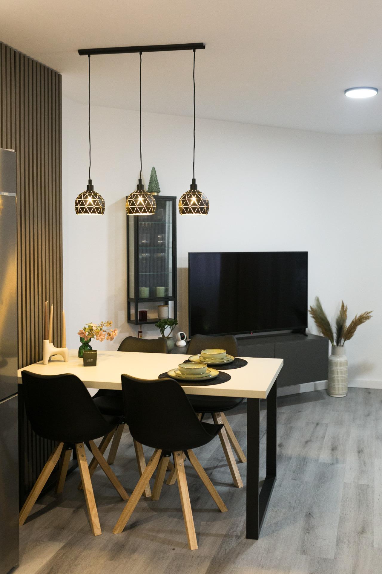 Master bedroom in apartment for sale in Torrevieja
