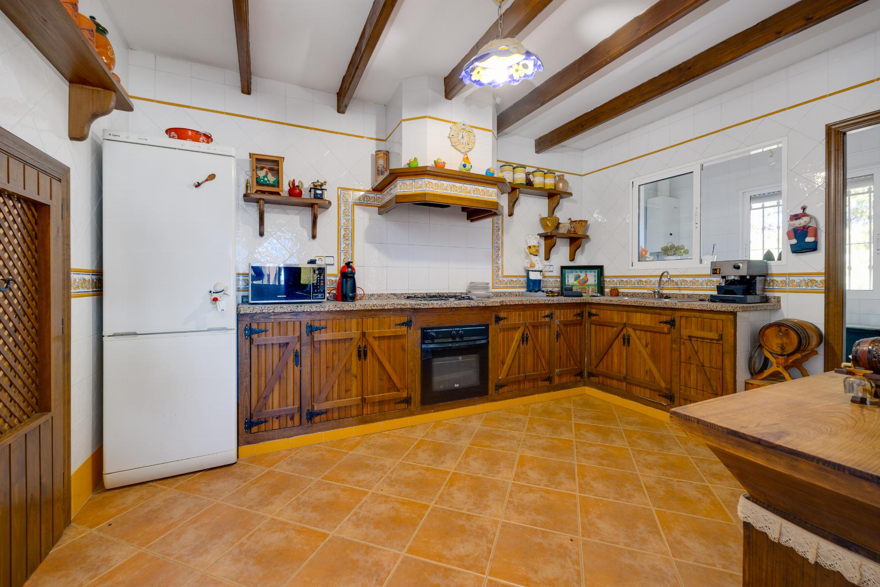 Pool area in villa for sale in San Miguel de Salinas