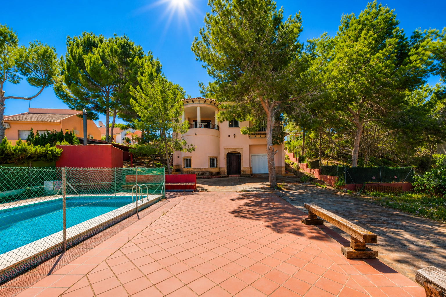 Exklusive mediterrane Luxusvilla in San Miguel de Salinas – Privatsphäre, Licht und Weitblick an der Costa Blanca