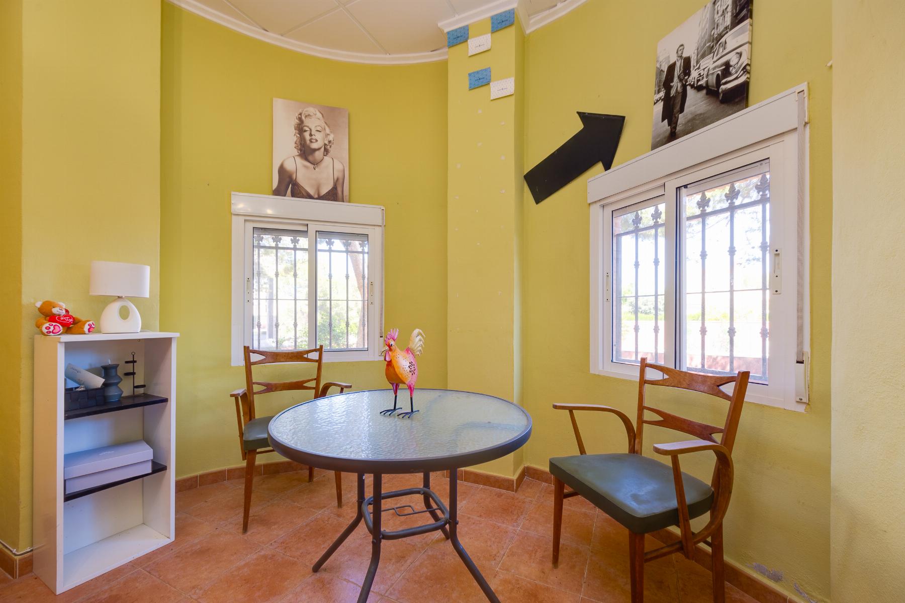 Kitchen in villa for sale in San Miguel de Salinas