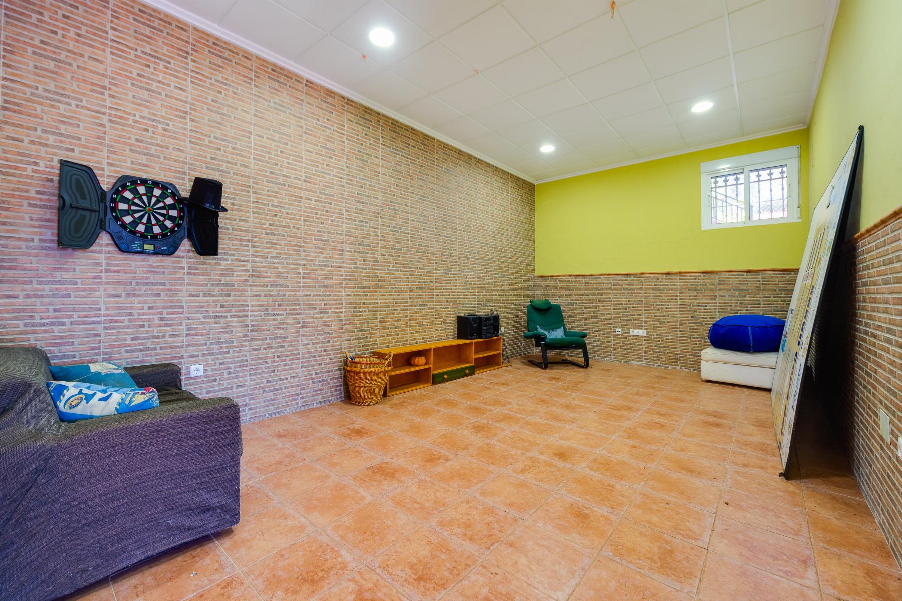 Pool area in villa for sale in San Miguel de Salinas