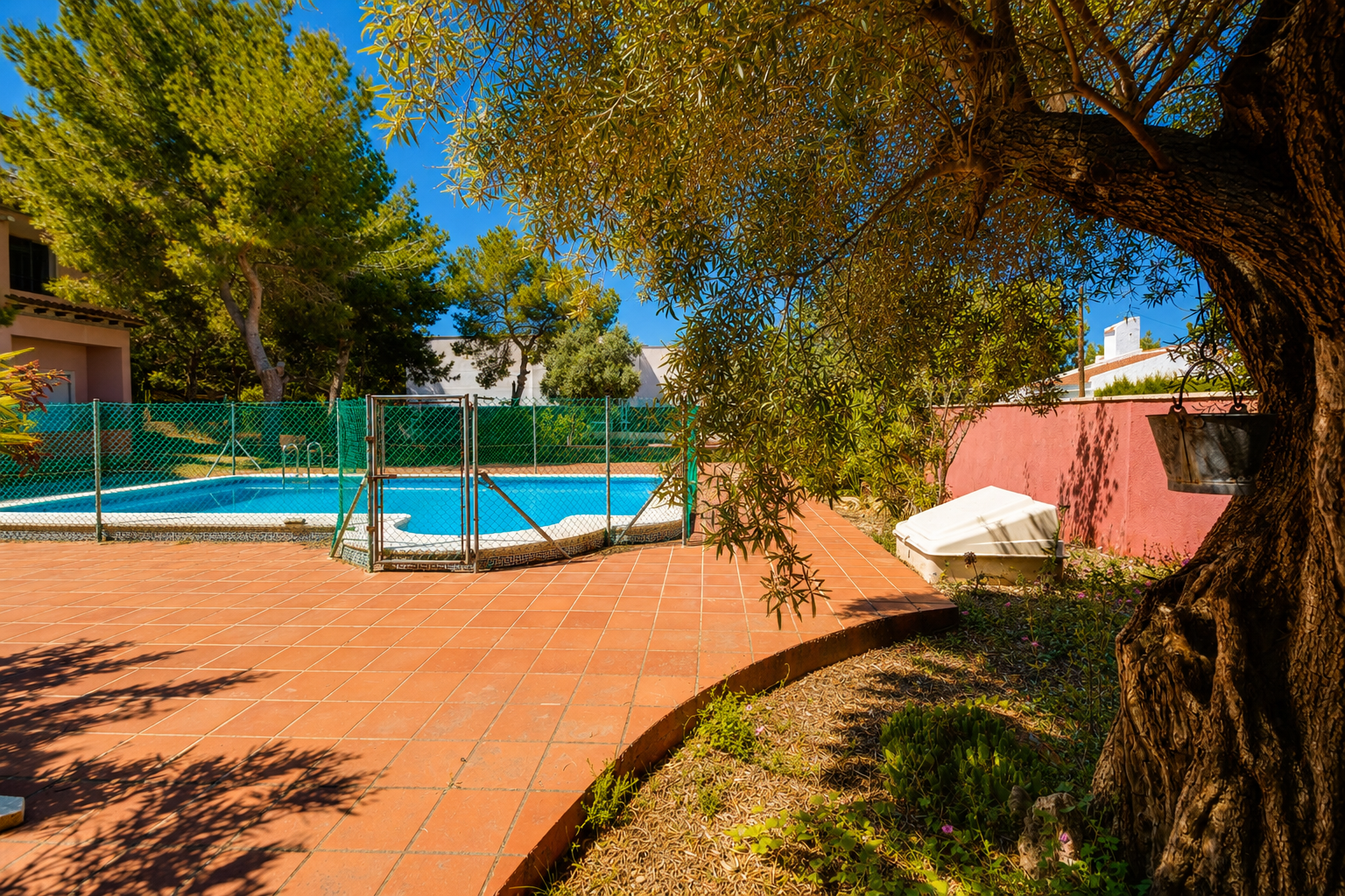 Exklusive mediterrane Luxusvilla in San Miguel de Salinas – Privatsphäre, Licht und Weitblick an der Costa Blanca
