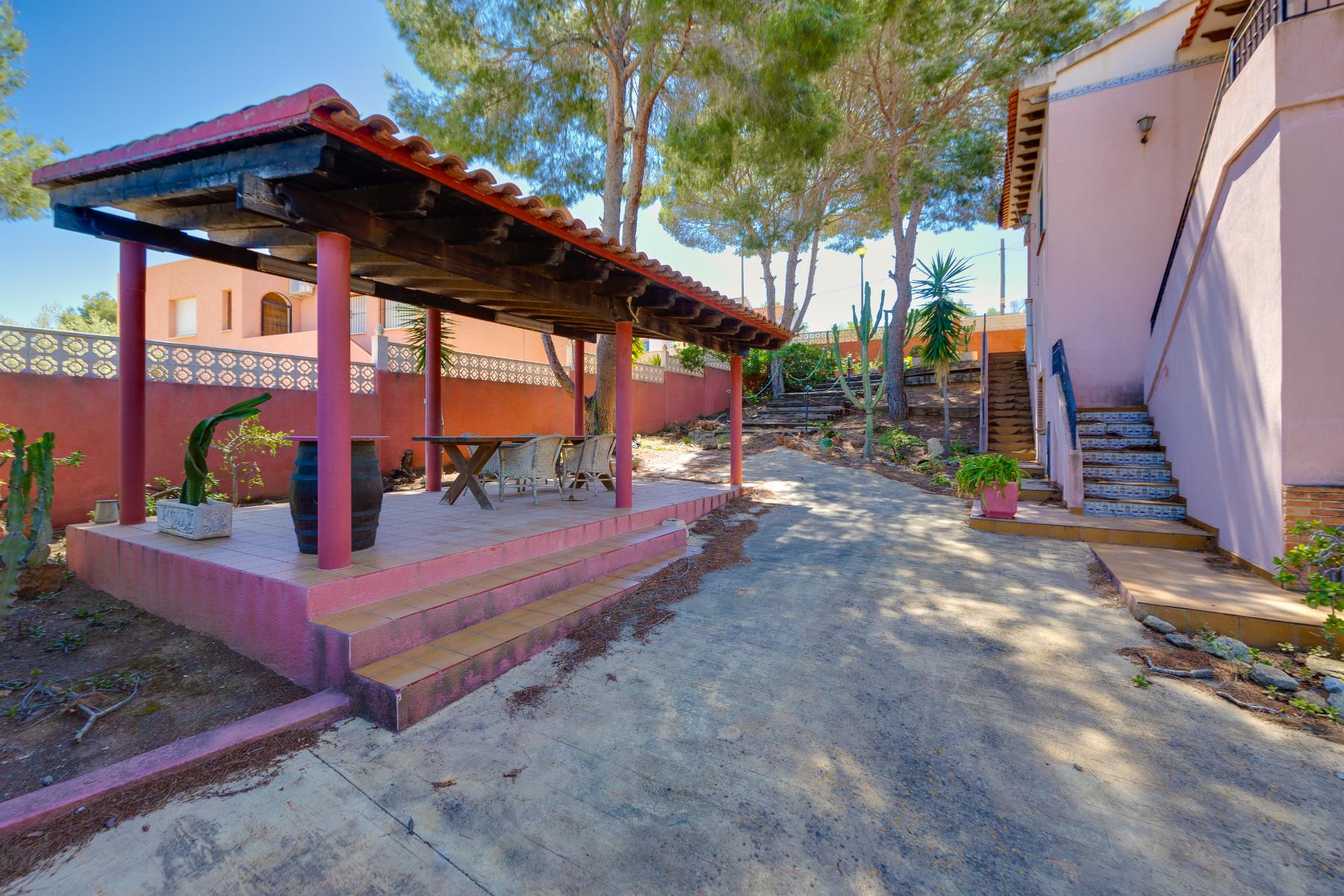 Bathroom in villa for sale in San Miguel de Salinas