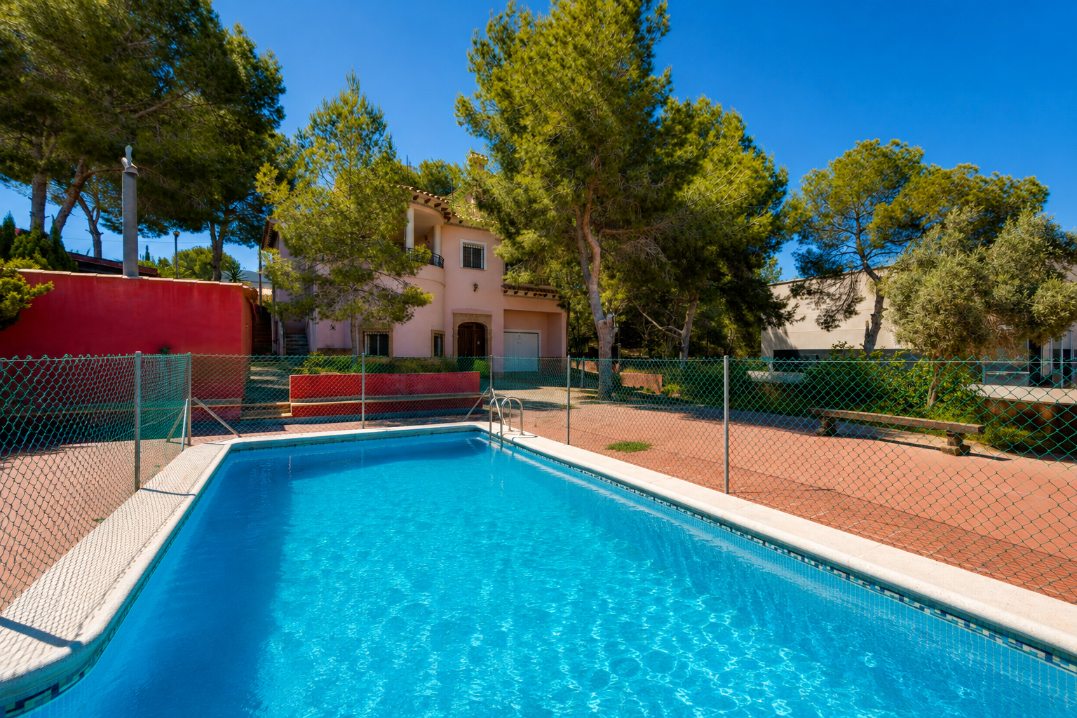 Exklusive mediterrane Luxusvilla in San Miguel de Salinas – Privatsphäre, Licht und Weitblick an der Costa Blanca