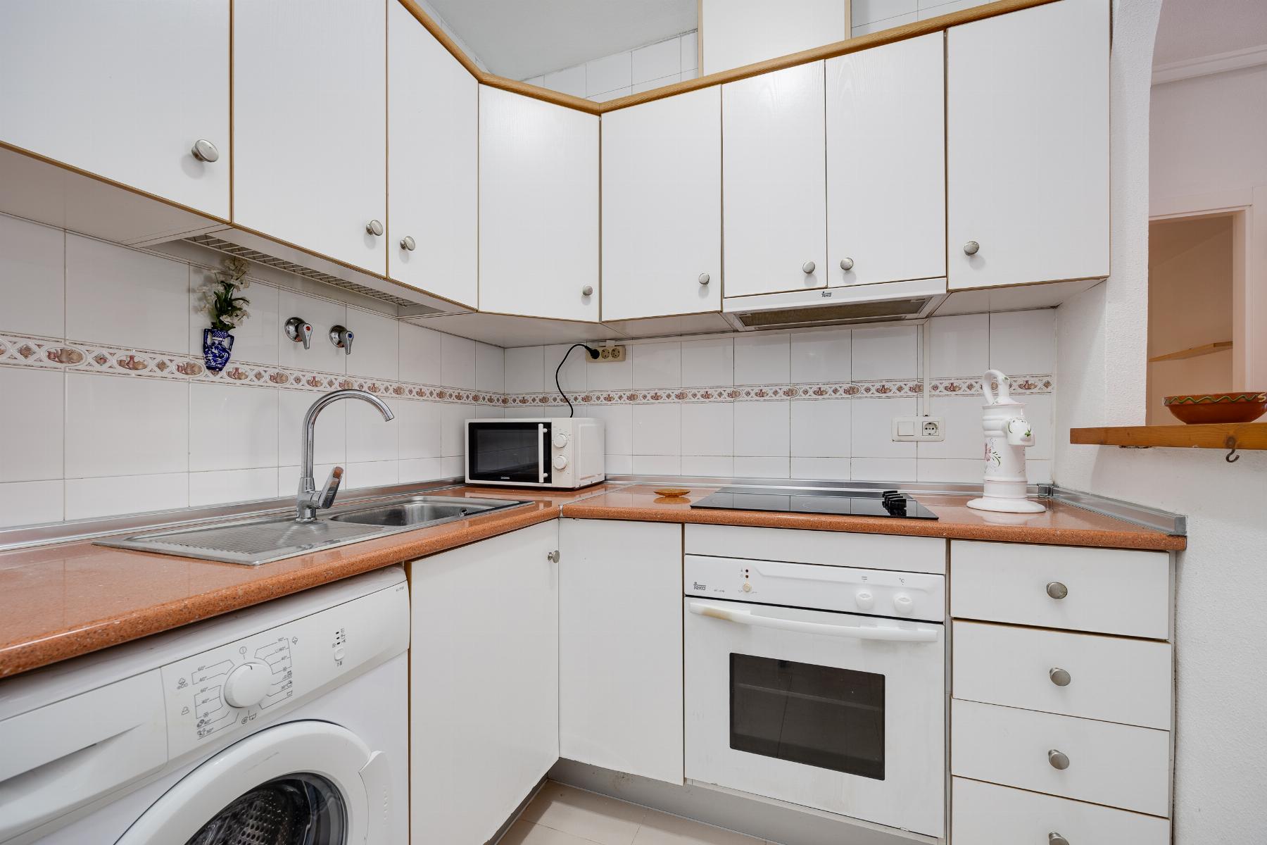 Master bedroom in bungalow for sale in Torrevieja