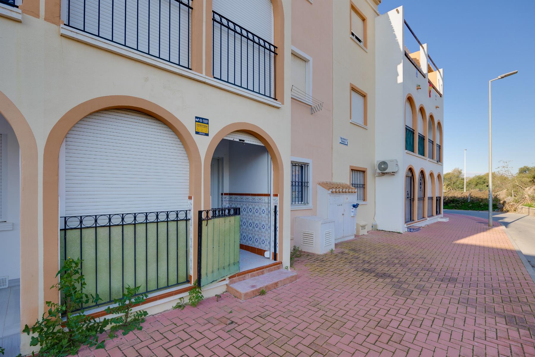 Bedroom in bungalow for sale in Torrevieja