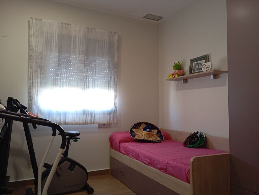 Bathroom in villa for sale in Daya Nueva