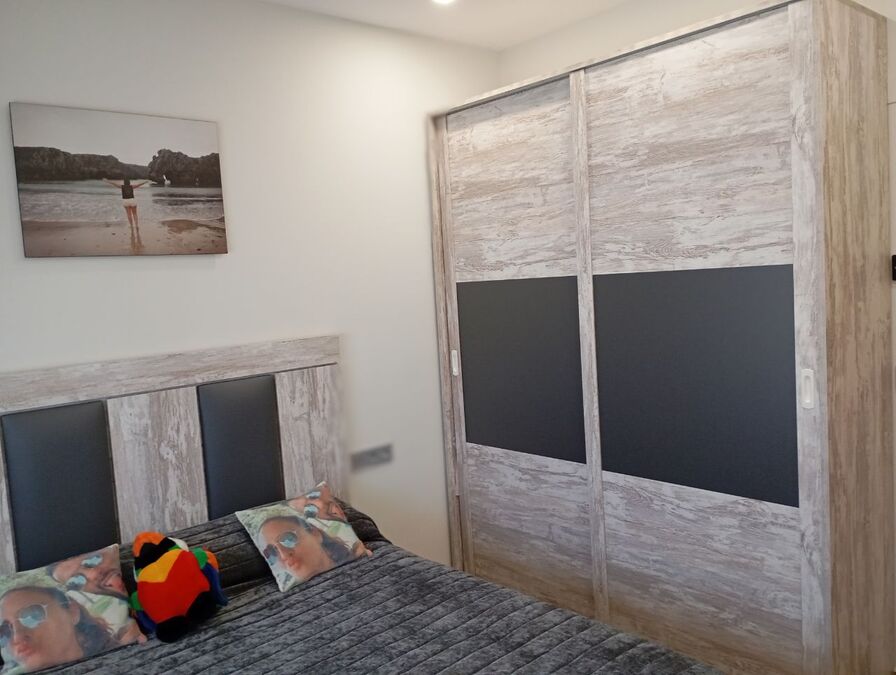 Dining area in villa for sale in Daya Nueva