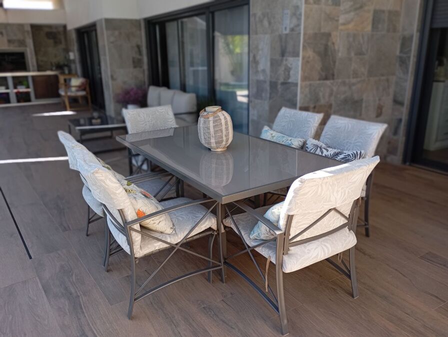 Exterior view in villa for sale in Daya Nueva