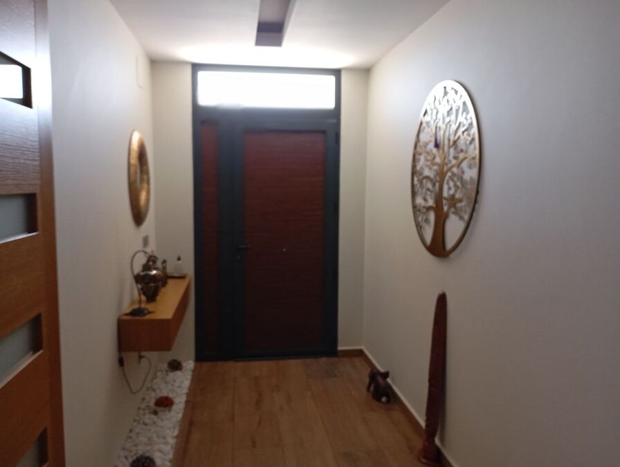 Dining area in villa for sale in Daya Nueva