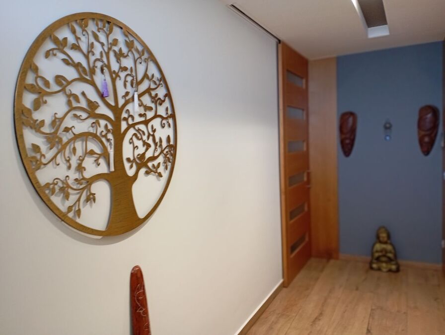 Bedroom in villa for sale in Daya Nueva