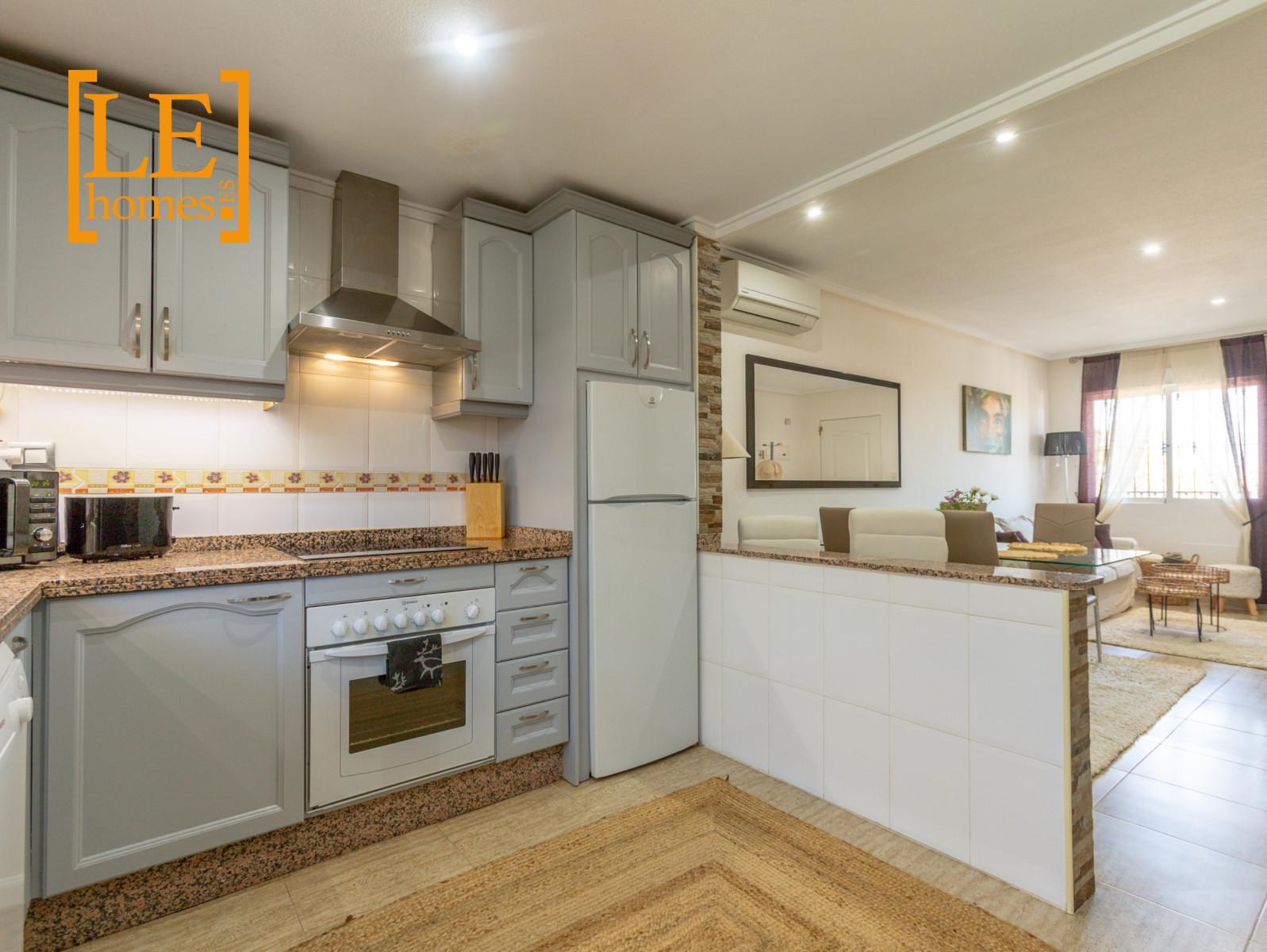 Bathroom in bungalow for sale in Orihuela Costa