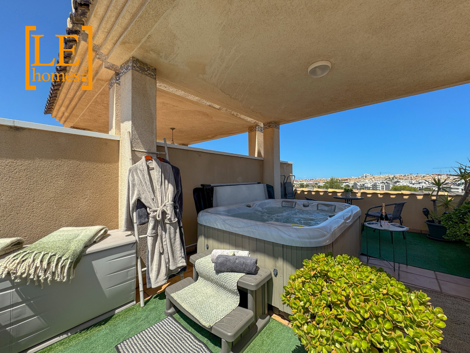 Living room in bungalow for sale in Orihuela Costa