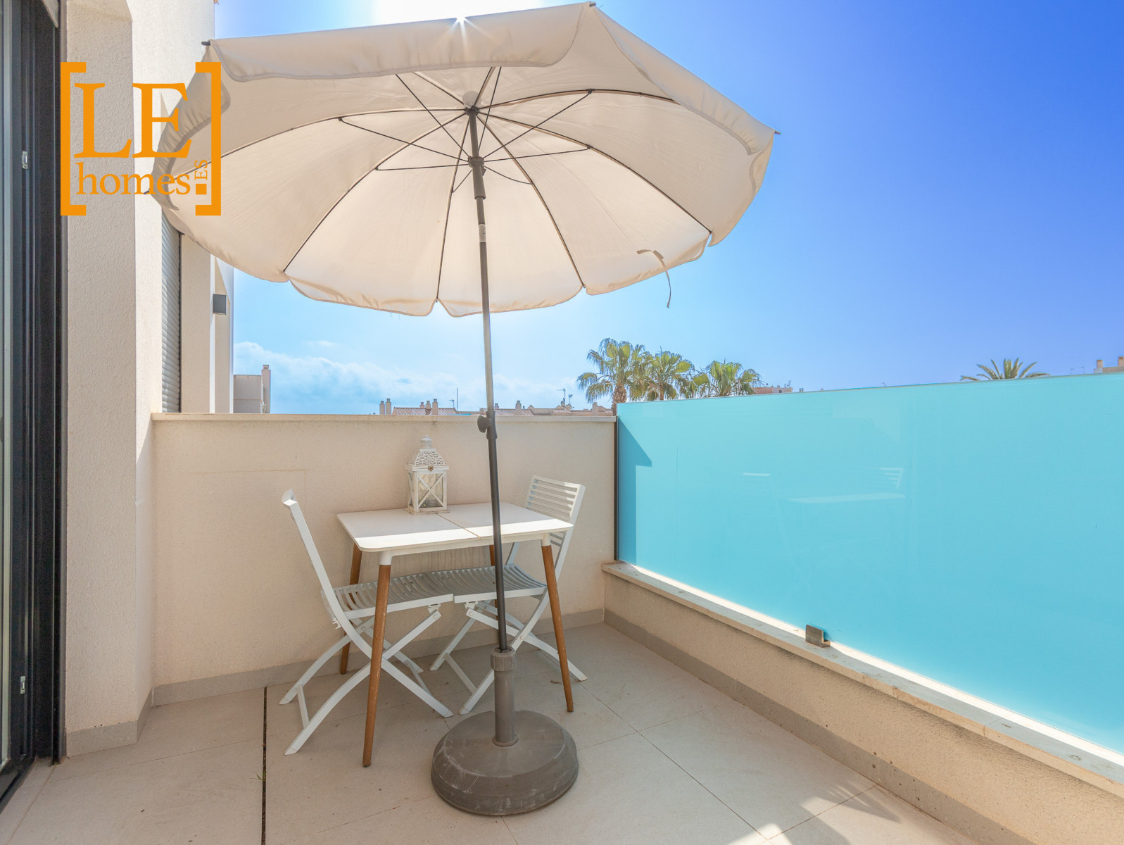 Living room in apartment for sale in Torrevieja
