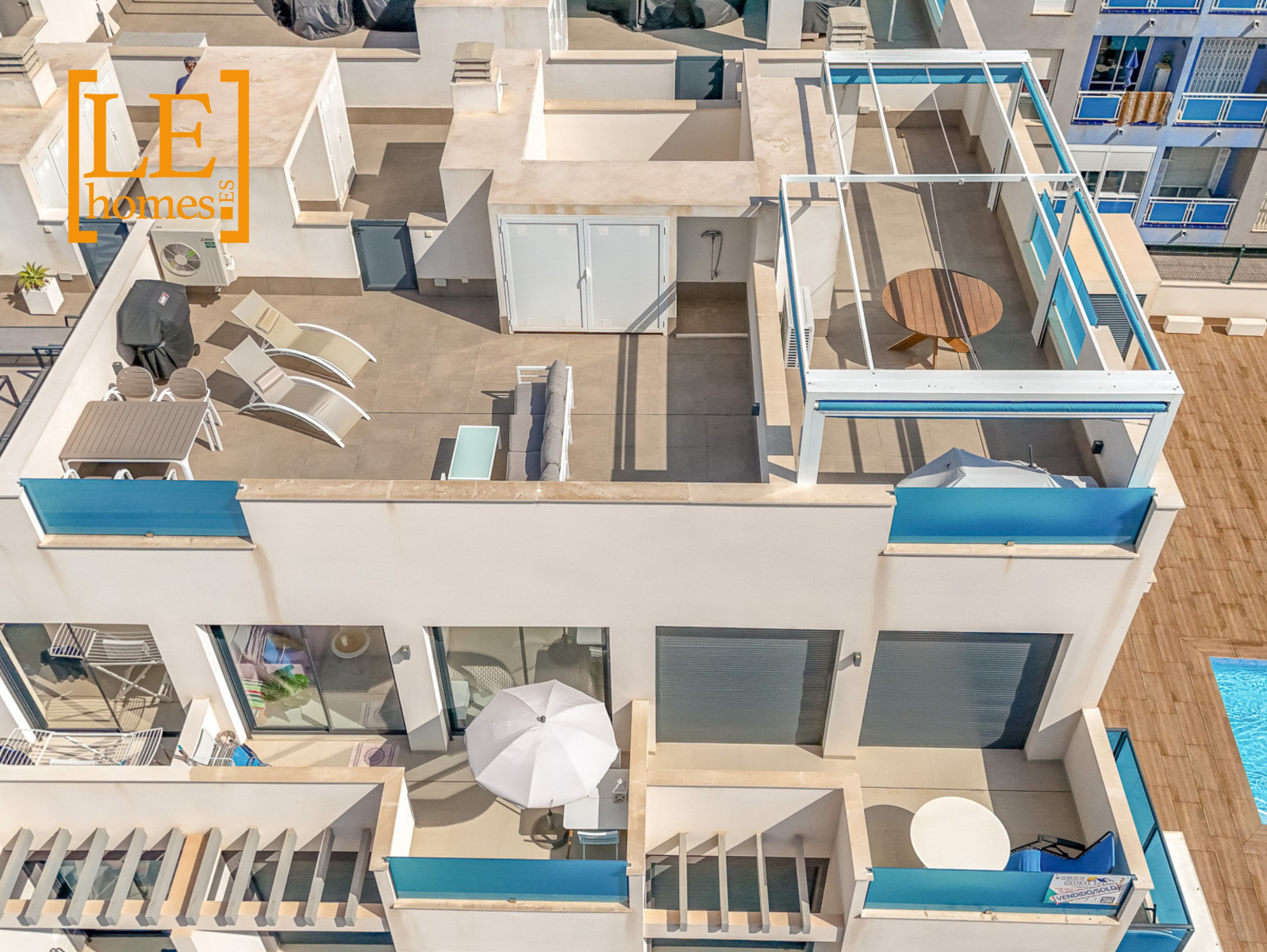 Master bedroom in apartment for sale in Torrevieja