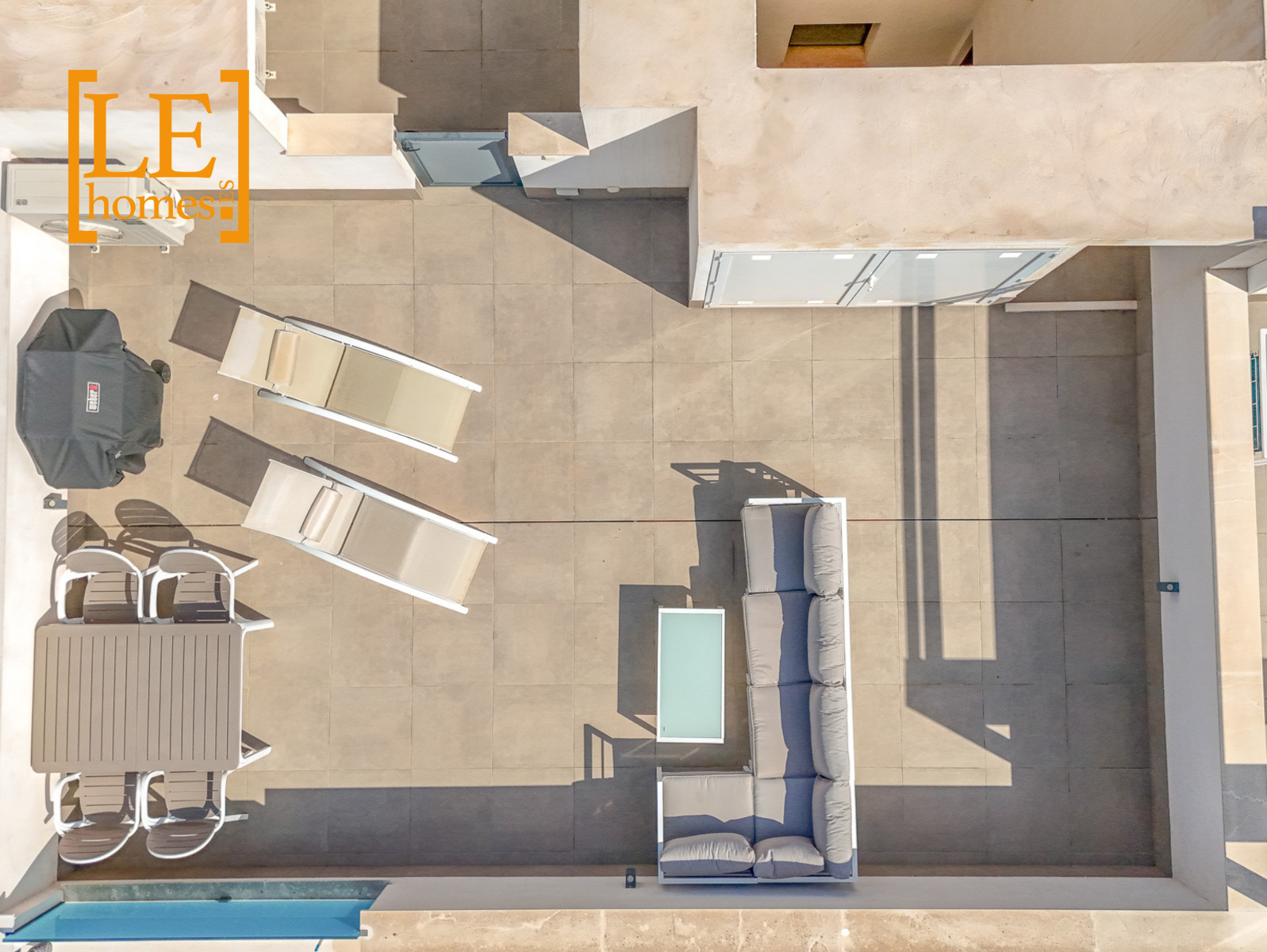 Bathroom in apartment for sale in Torrevieja