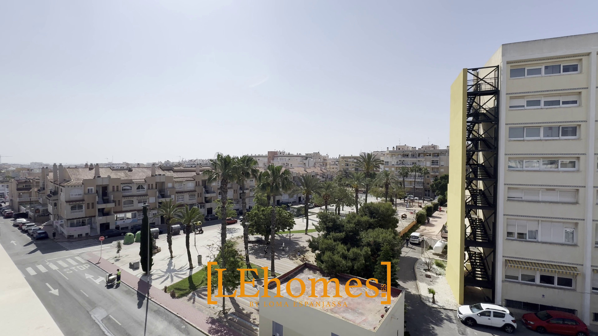 Master bedroom in apartment for sale in Torrevieja