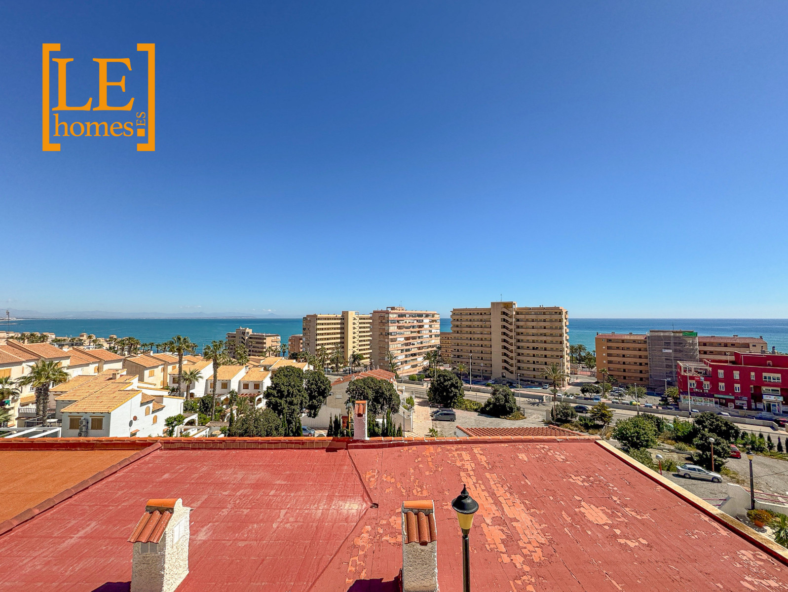 Exterior view in duplex for sale in Torrevieja