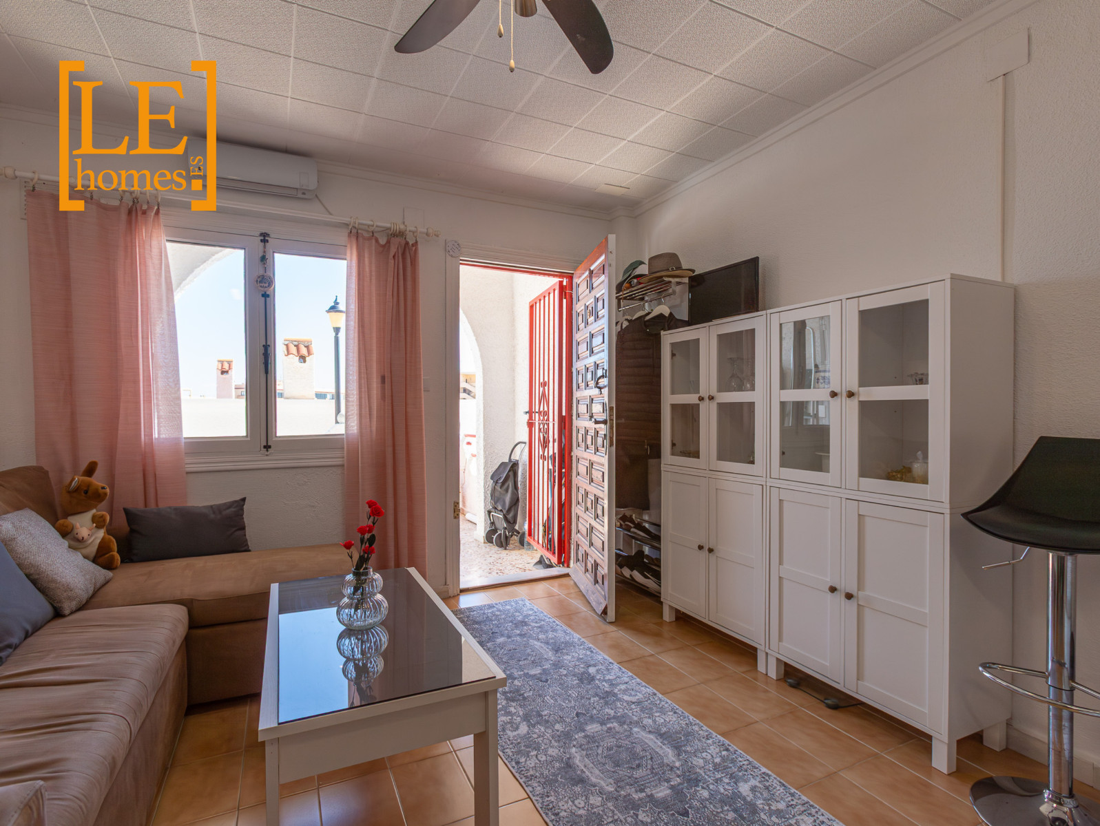 Pool area in duplex for sale in Torrevieja