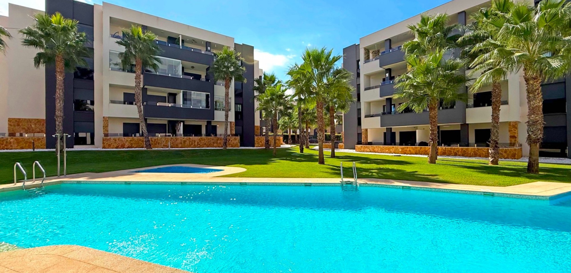 Terrace in apartment for sale in Orihuela Costa