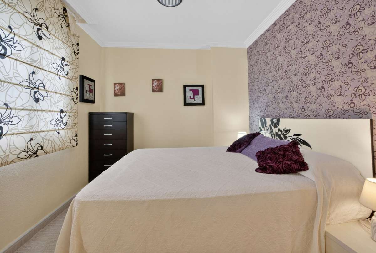 Bathroom in apartment for sale in Torrevieja