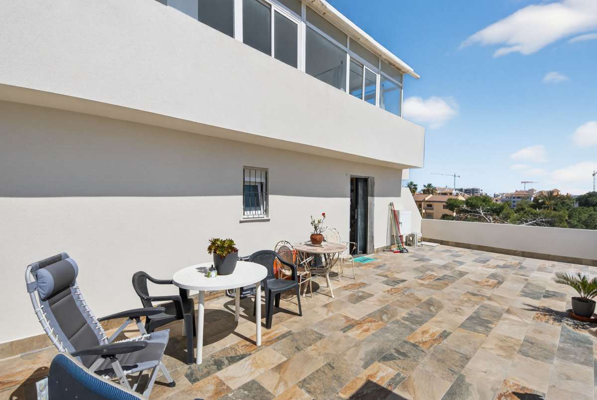 Living room in apartment for sale in Punta Prima