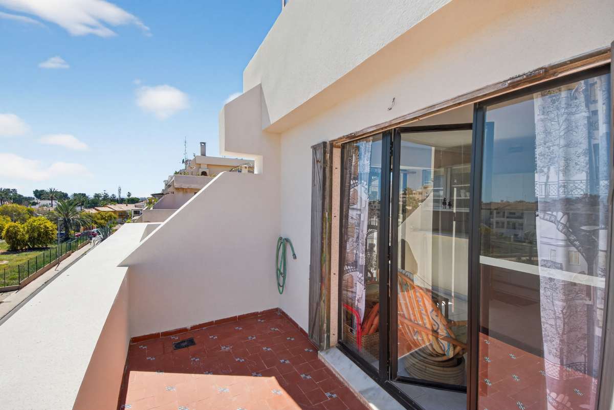 Kitchen in apartment for sale in Punta Prima
