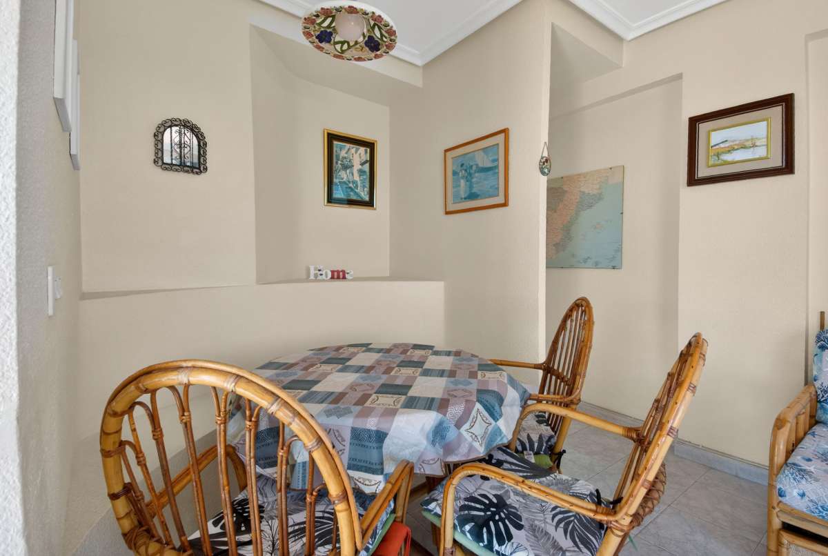 Garden in apartment for sale in Punta Prima