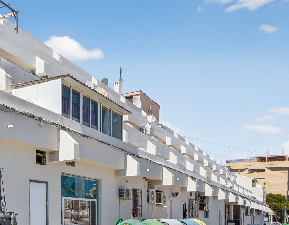 Dining area in apartment for sale in Punta Prima