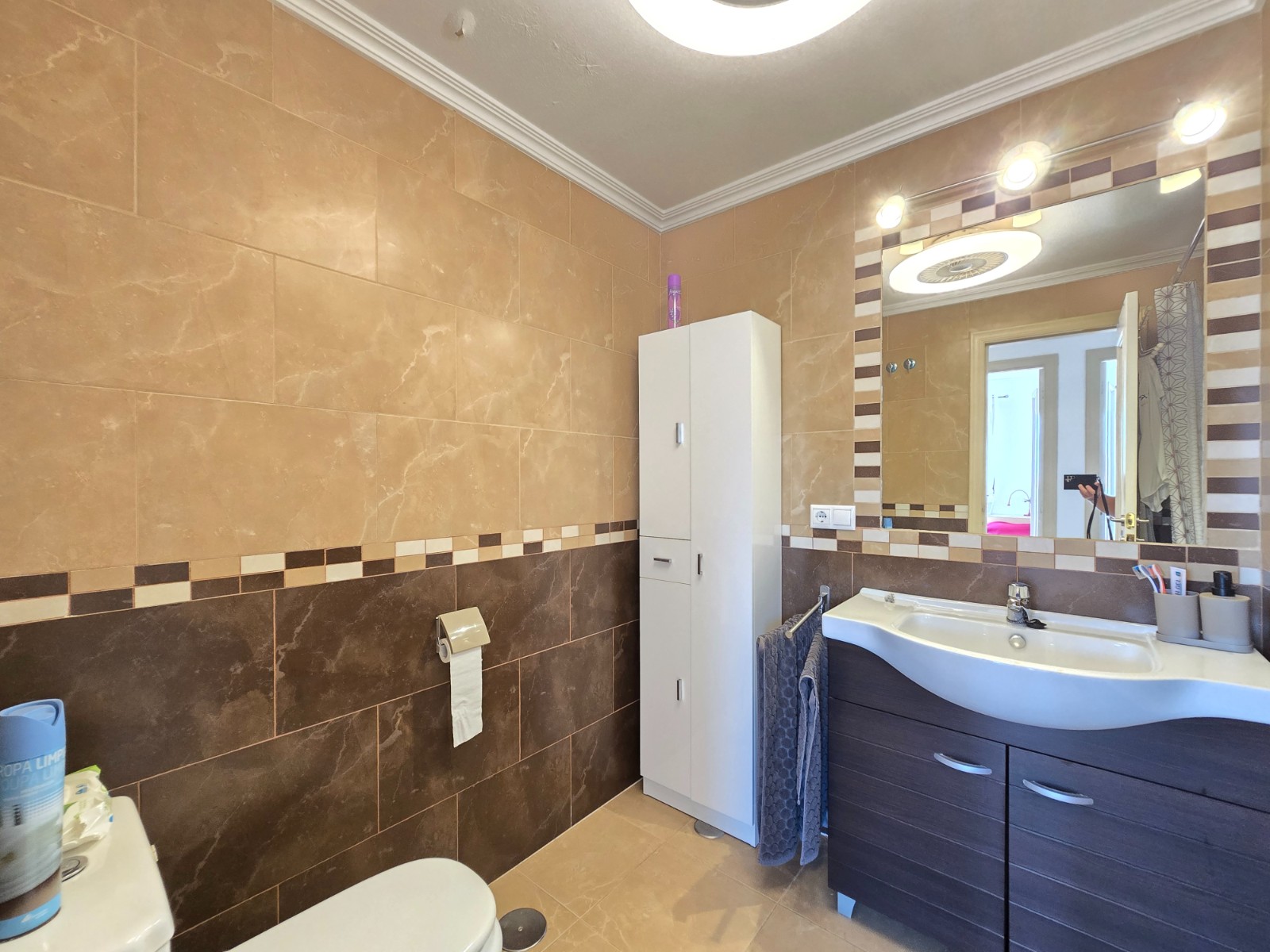 Bathroom in apartment for sale in Orihuela Costa