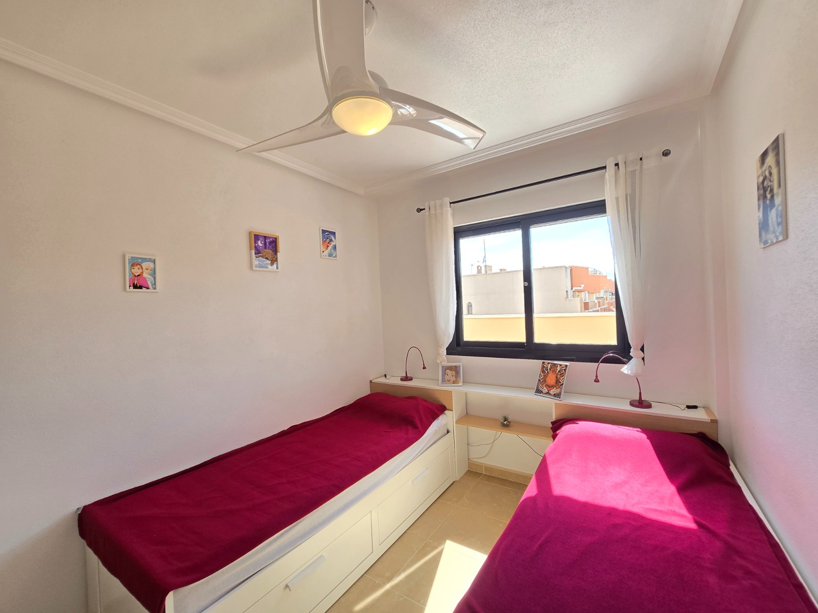 Garden in apartment for sale in Orihuela Costa