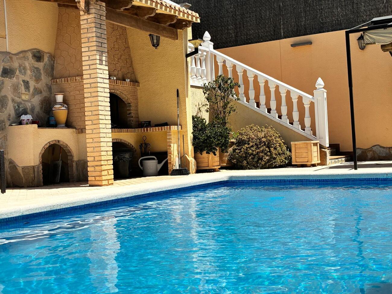 Exterior view in villa for sale in Los Balcones