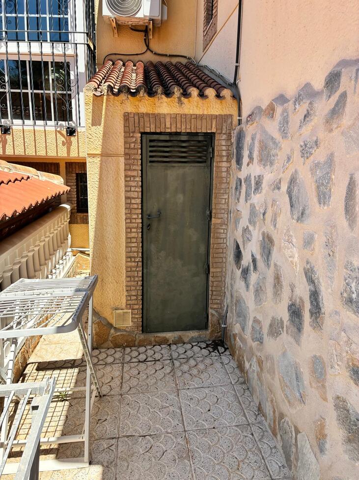 Pool area in villa for sale in Los Balcones
