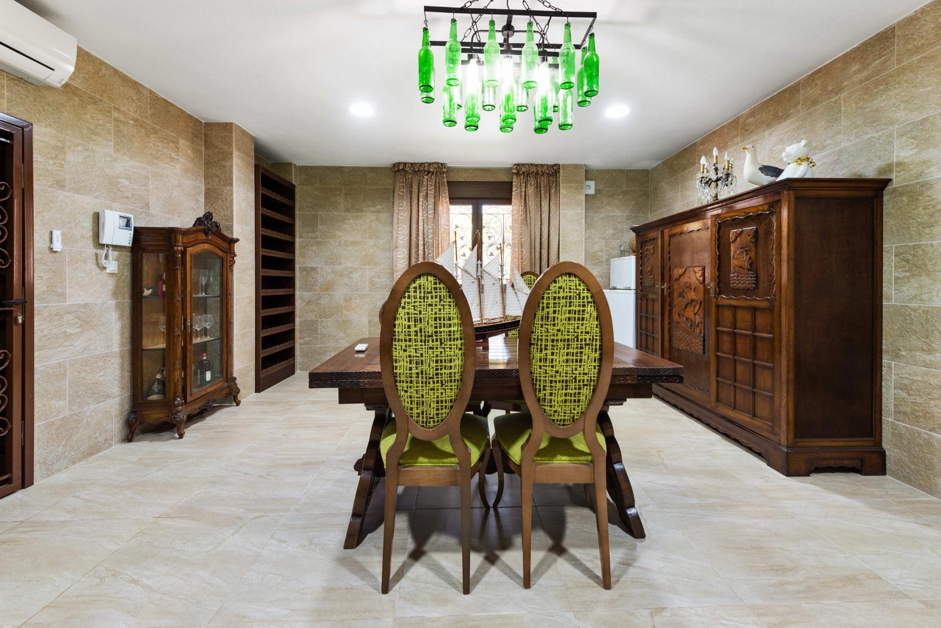 Garden in villa for sale in Orihuela Costa