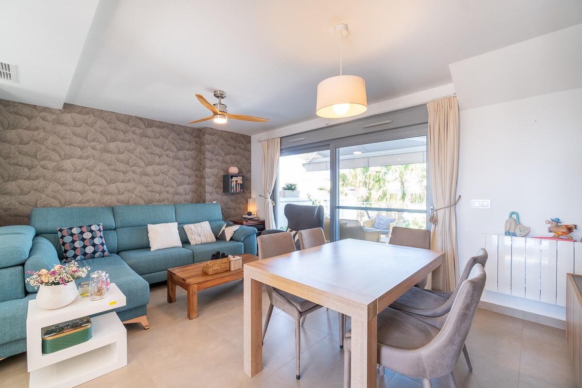 Master bedroom in apartment for sale in Orihuela Costa