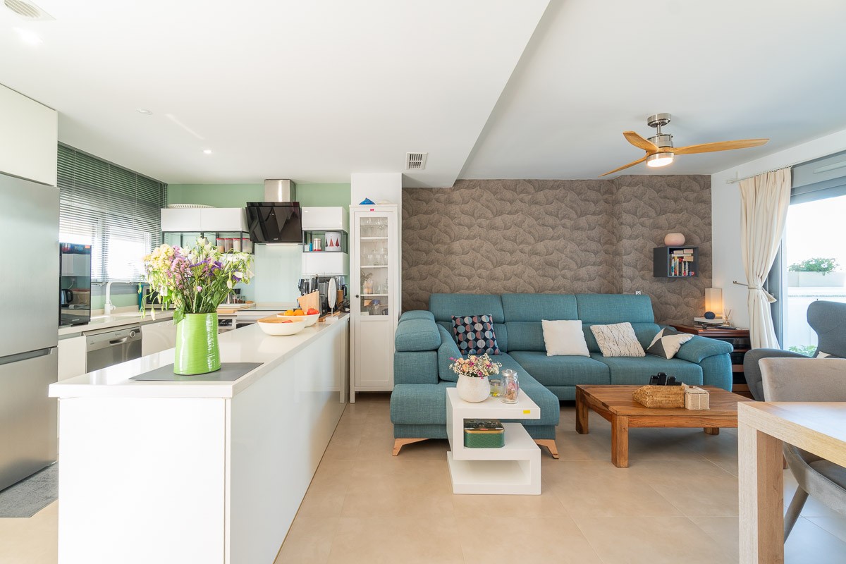 Dining area in apartment for sale in Orihuela Costa