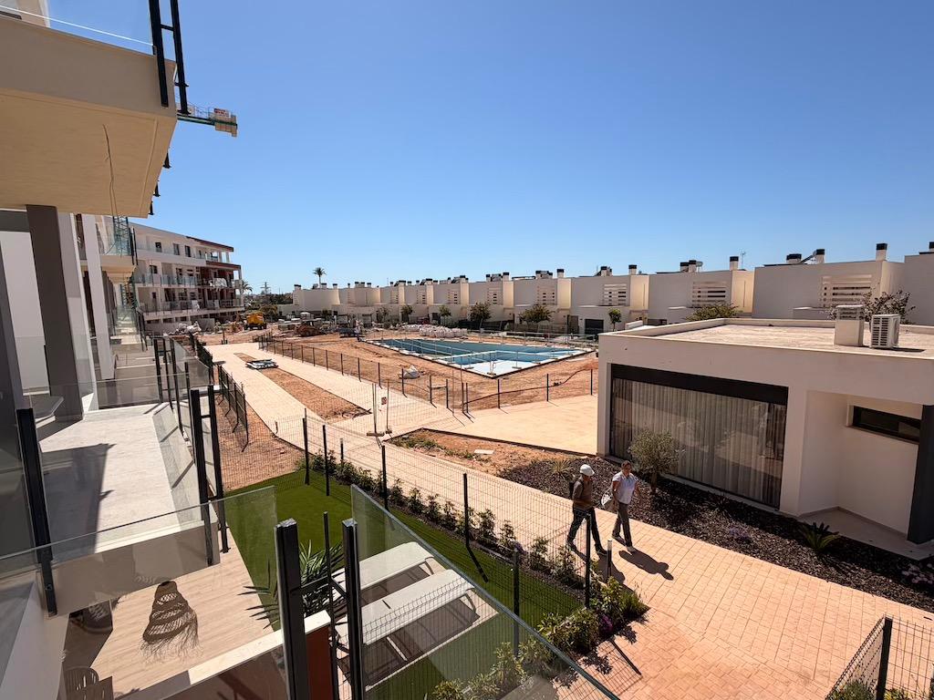 Garden in apartment for sale in Los Alcazares