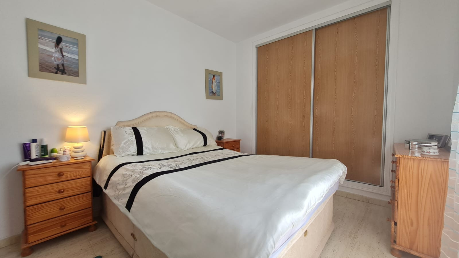Master bedroom in villa for sale in Orihuela Costa