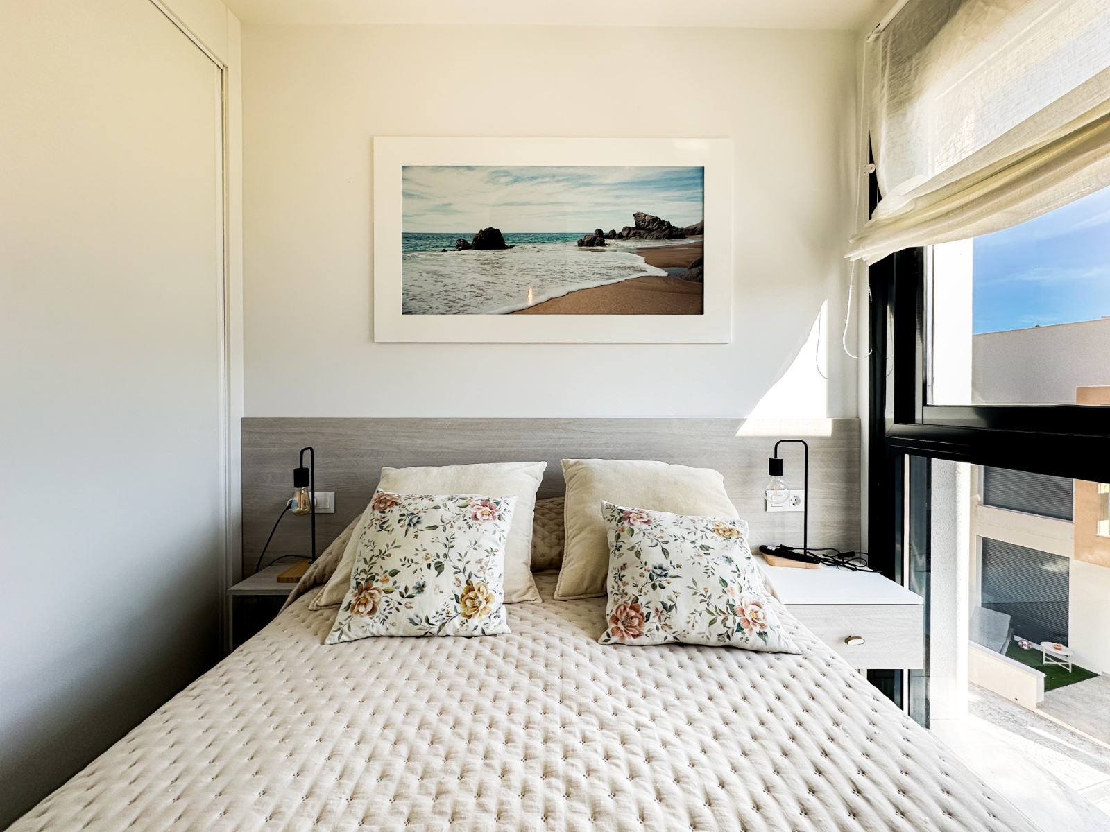 Bedroom in apartment for sale in Orihuela Costa