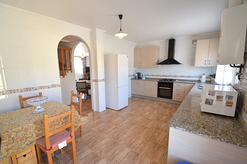 Dining area in villa for sale in Campos del Río