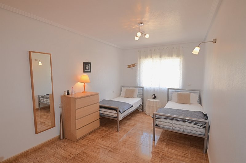 Bedroom in villa for sale in Campos del Río
